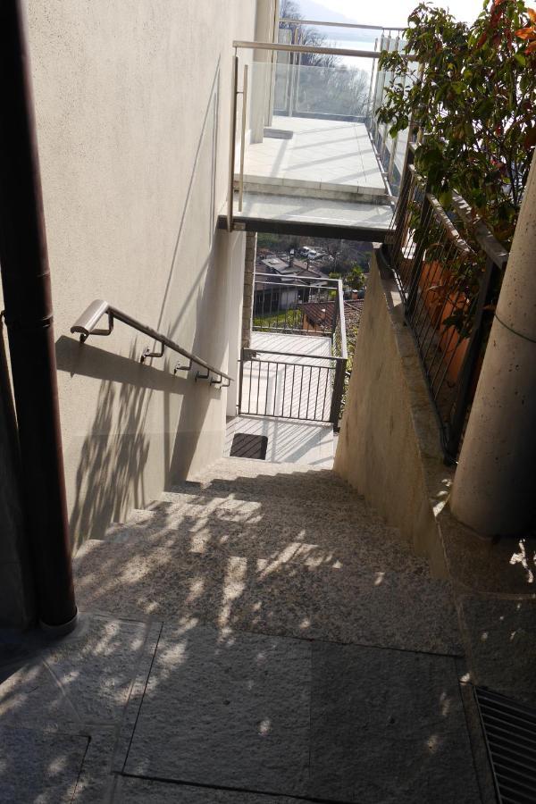 Casa Colmegna Mit Traumhaften See- Und Bergblick Luino Zewnętrze zdjęcie